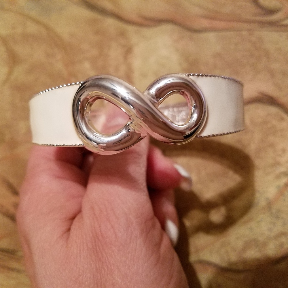 Infinity Bracelet - Picture 4 of 7
